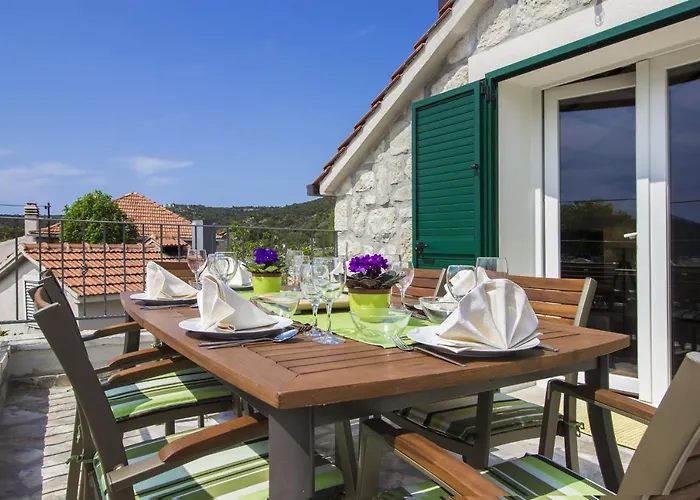 Villa Burica Vinišće